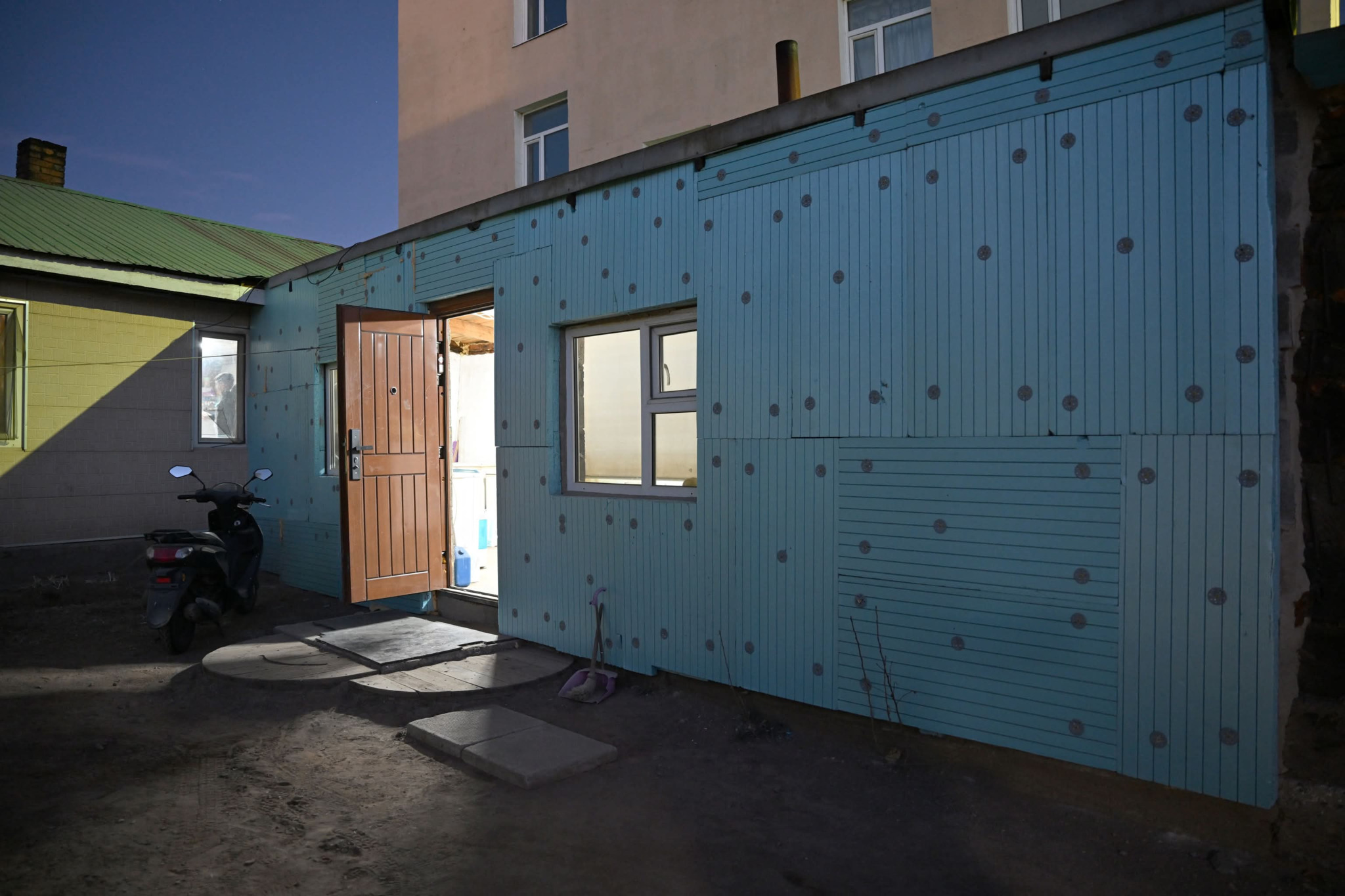 А.Амартүвшин: Энэ онд 5000 өрхийг дулаалж, хийн халаалтын системд шилжүүлнэ